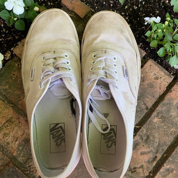 Mens White Vans - Picture 2 of 4